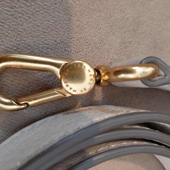 Marc Jacobs Handbag - Picture 7 of 16